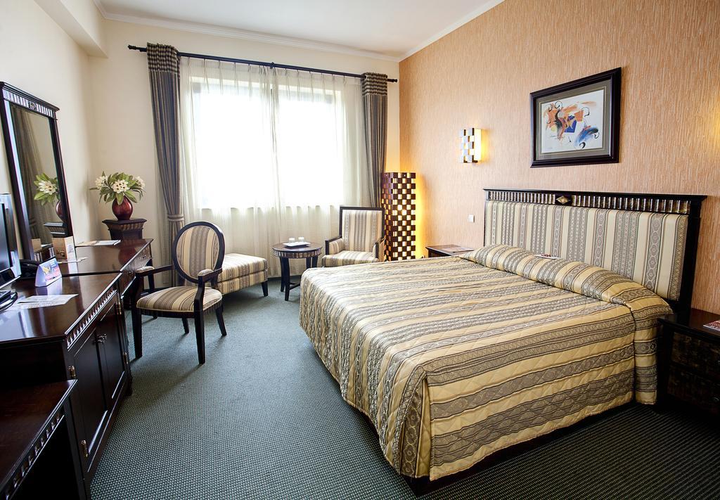 Hotel Tecadra Pipera Esterno foto